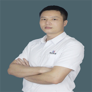 黄尚磊